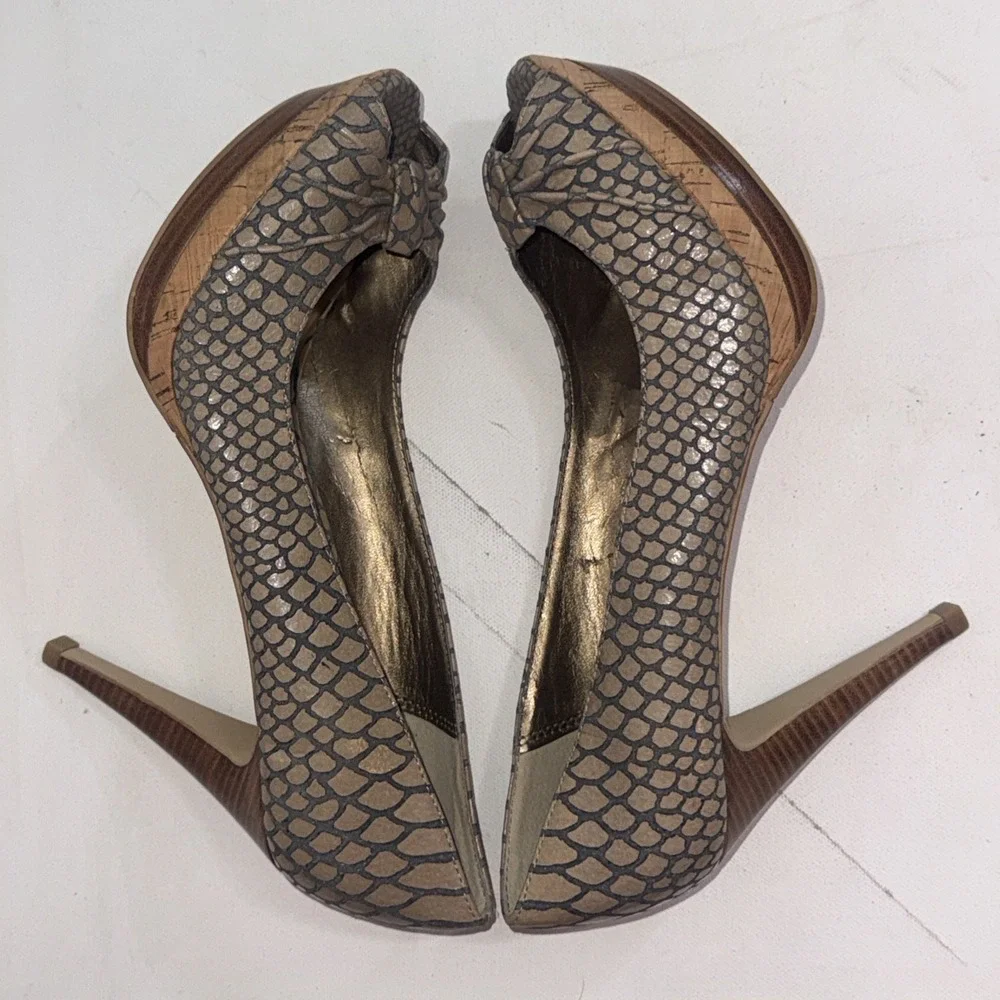 Moda Peep Toe Snakeskin Taupe Stiletto Bow Wedge Platform Pumps‎ Heels 8.5 M